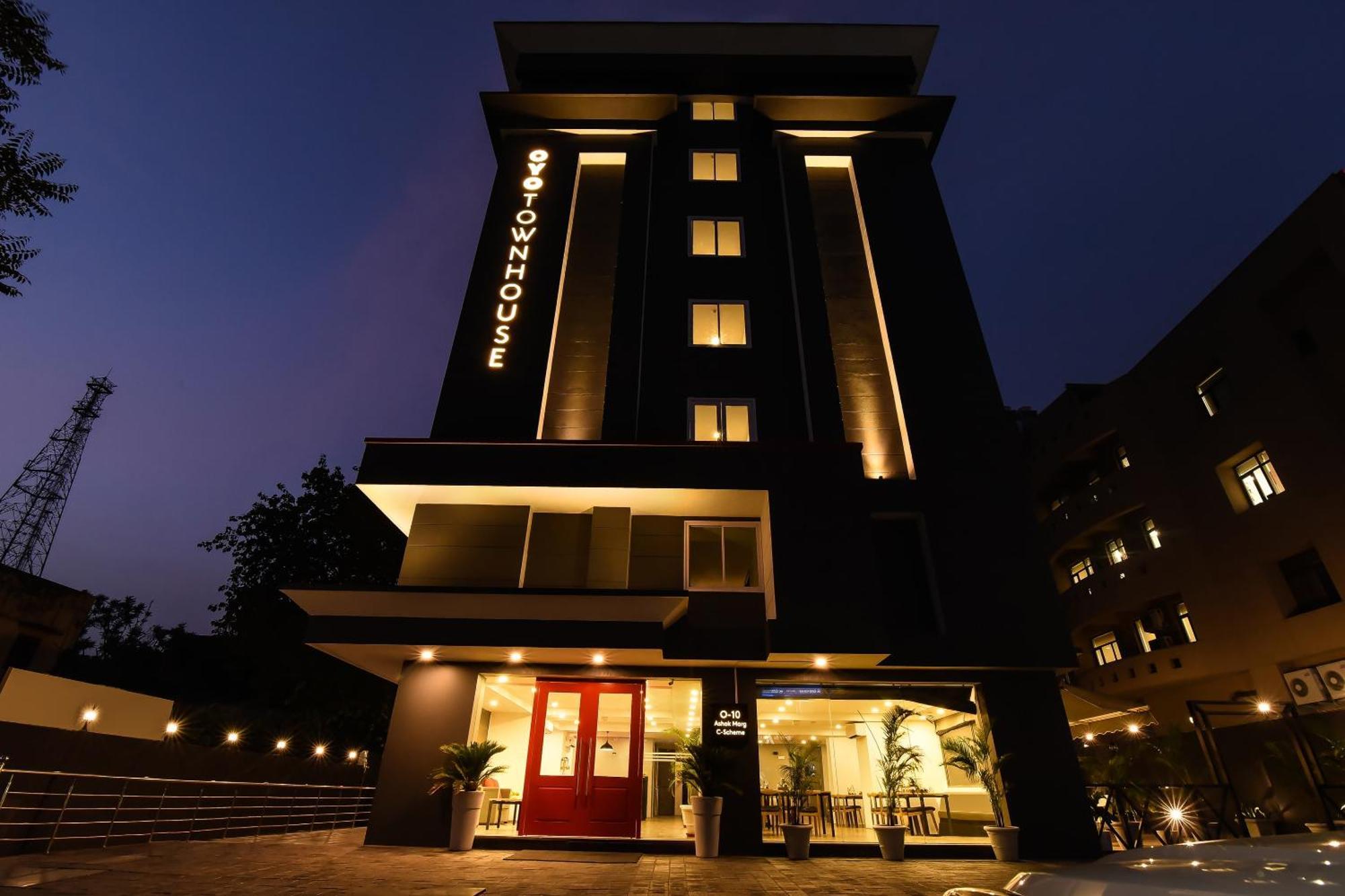 Townhouse C Scheme Ahinsa Circle Hotel Jaipur Ngoại thất bức ảnh