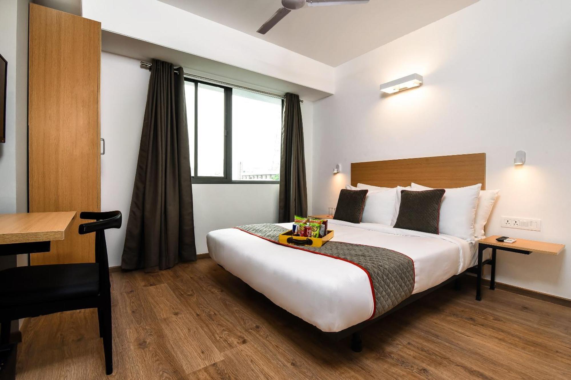 Townhouse C Scheme Ahinsa Circle Hotel Jaipur Ngoại thất bức ảnh