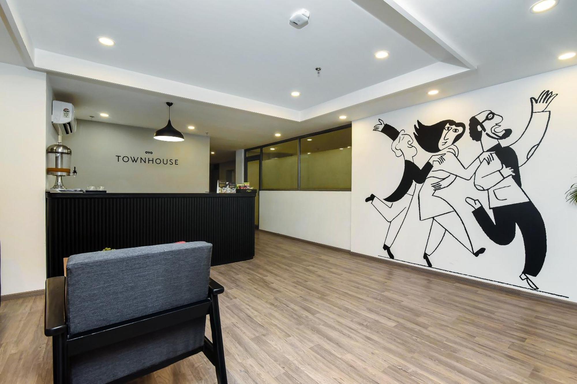 Townhouse C Scheme Ahinsa Circle Hotel Jaipur Ngoại thất bức ảnh