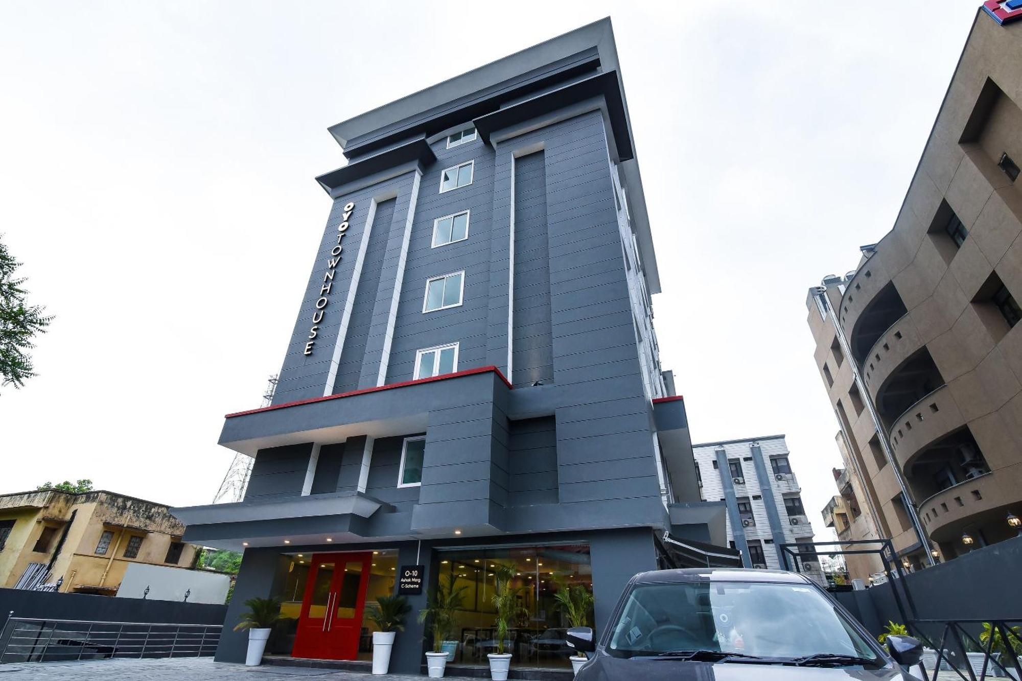 Townhouse C Scheme Ahinsa Circle Hotel Jaipur Ngoại thất bức ảnh