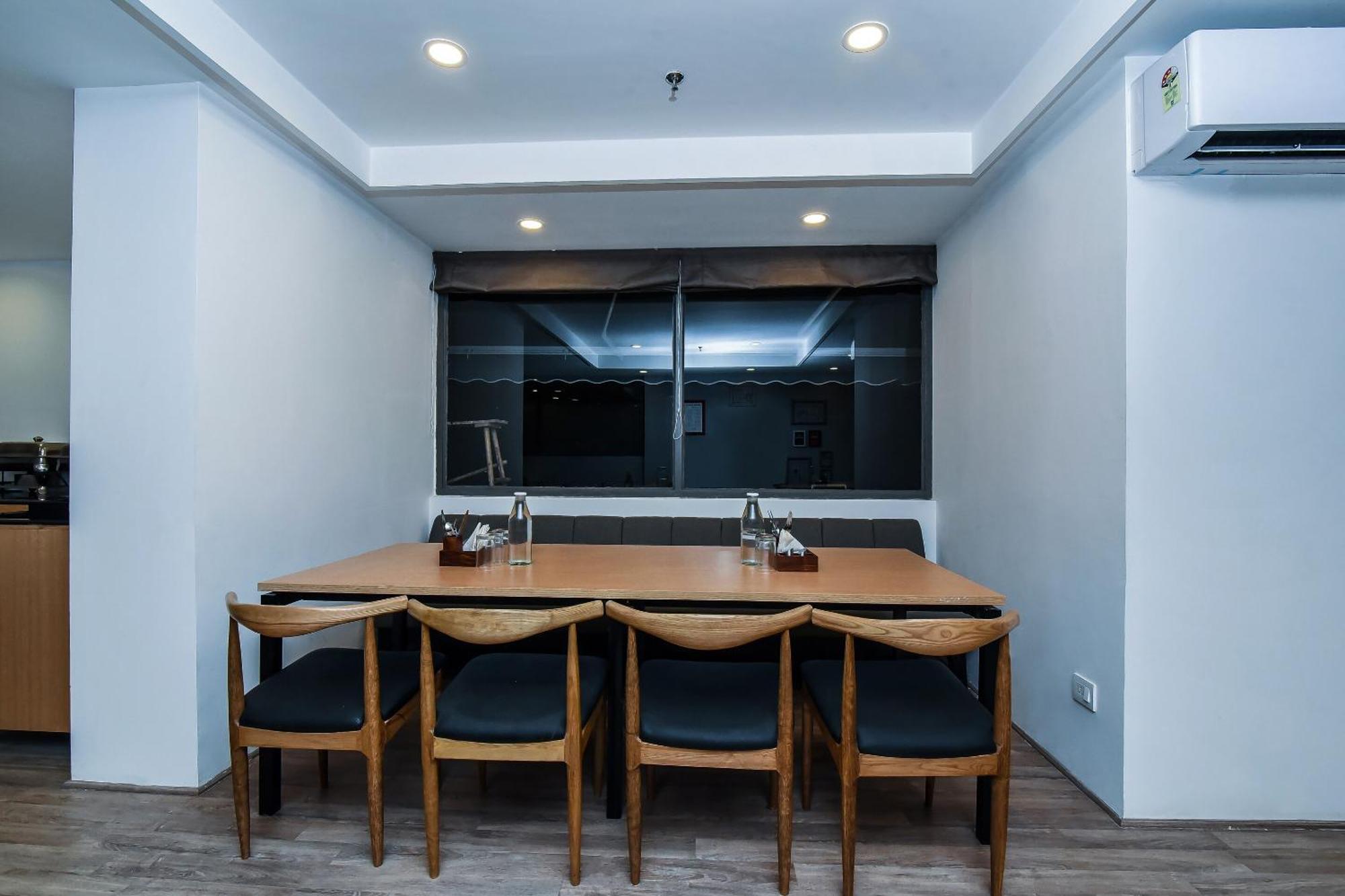 Townhouse C Scheme Ahinsa Circle Hotel Jaipur Ngoại thất bức ảnh